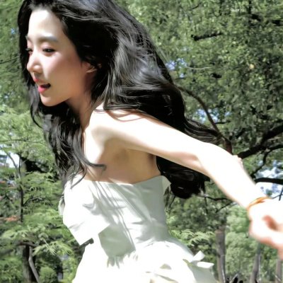 与凤飞